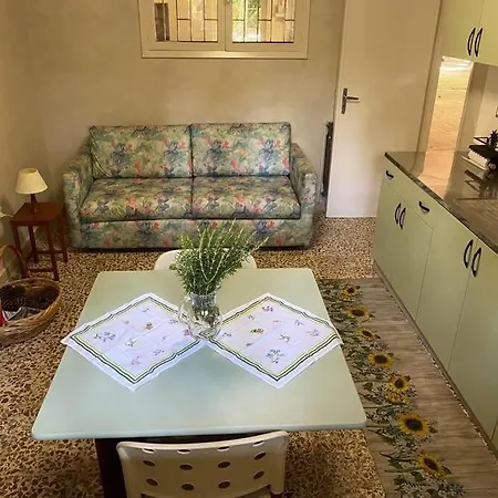 La Casa Delle Mele Milo